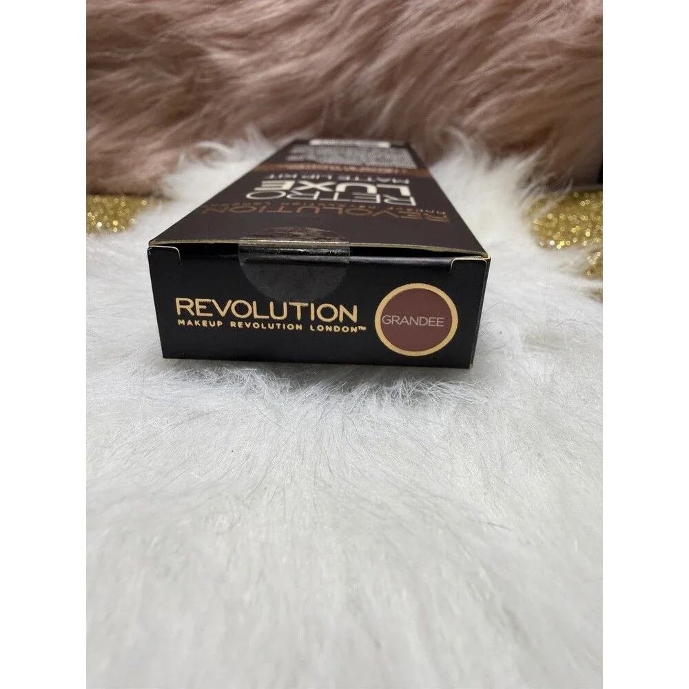 3pk Revolution Retro Luxe Matte Lip Kit  Grandee • Matte Liquid Lipstick Liner